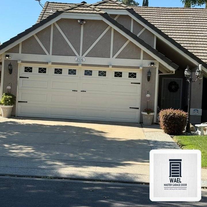 Wael Master Garage Door Dispatch in Grand Prairie (Arlington Area): Heavy-Duty EPDM Perimeter & Bottom Seal Weatherproofing - Grand Prairie, TX